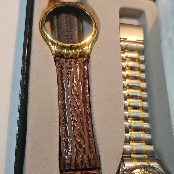 AWC New York Goldtone Men's Watch Set